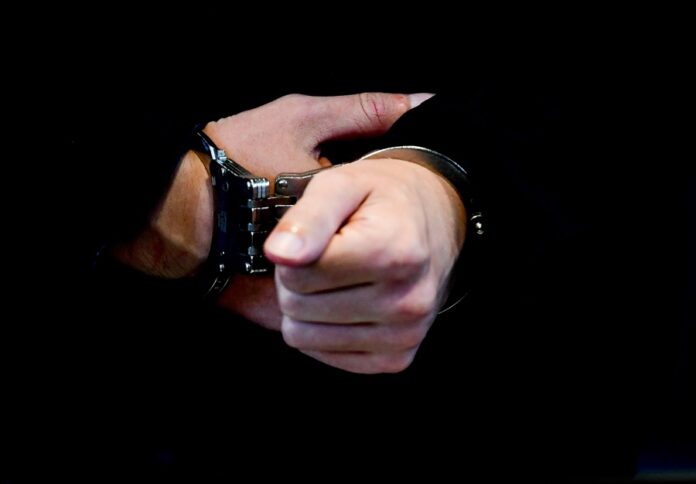 Apresan a dueño de club de baloncesto de Puerto Rico por presuntamente violencia machista