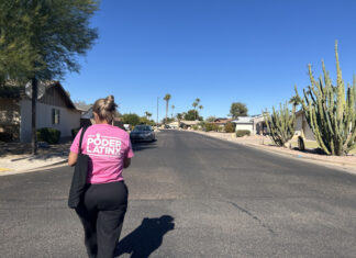 El voto latino se aleja de Trump en un distrito clave de EE. UU. para el control del Congreso voto latino