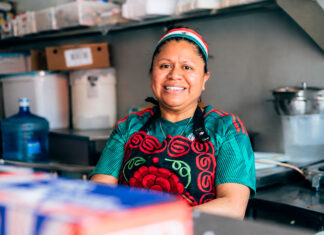 Fe, esfuerzo y gran gastronomía: la batalla de Juana Librado por su negocio en Filadelfia
