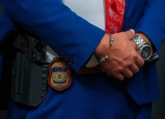 Exclusiva AP: el ICE oculta ubicación de miles de detenidos con orden final de deportación
