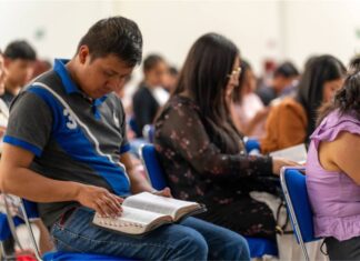 Dios no te llevará a donde tu carácter no te pueda sostener