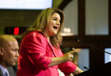 Inauguran clínica en isla-municipio de Puerto Rico que fue destruida en 2017 por huracán isla-municipio