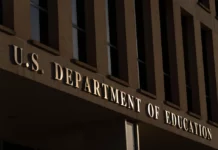Gobierno de Trump elimina datos sobre acoso por género en encuesta de derechos civiles escolares