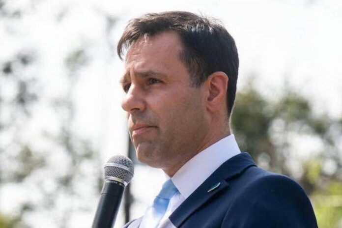 Hombre del condado de Bucks acusado de amenazar a miembro del Congreso de Estados Unidos