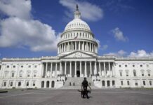 La sorpresiva decisión de Trump de suspender sanciones a Rusia desata indignación en el Congreso